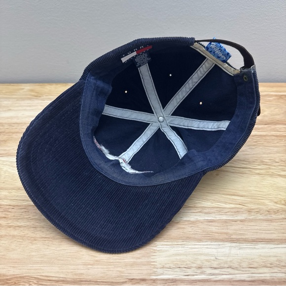 Vintage Tommy Hilfiger Surf Blue Corduroy Hat Embroidered Logo Leather Strapback - Picture 10 of 16